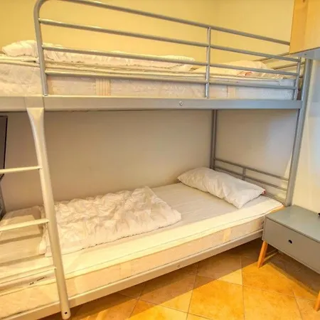 Apartment - Haus B, App 0b0606 *