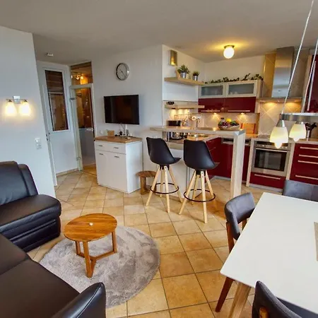 Lägenhet - Haus B, App 0b0606 *